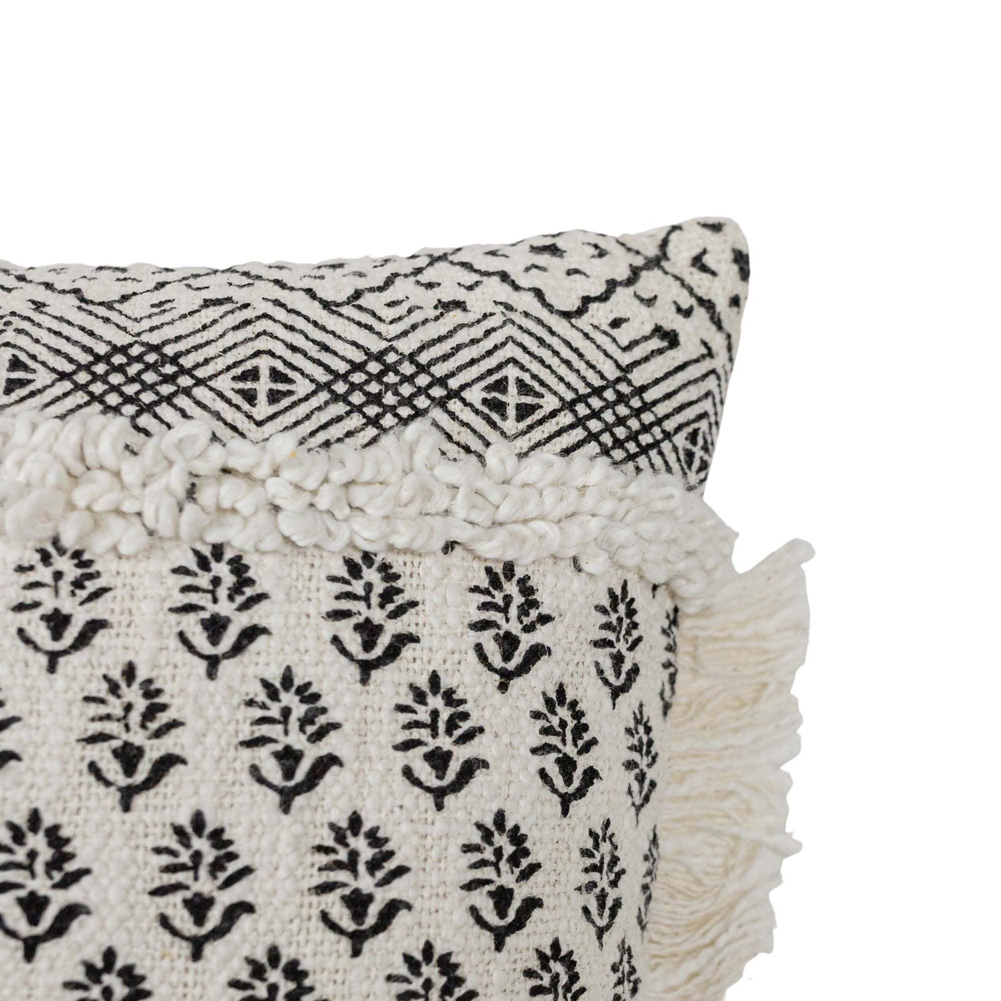 Foreside Home & Garden - Lelani 14x22 Boho Print Lumbar Filled Cotton Pillow