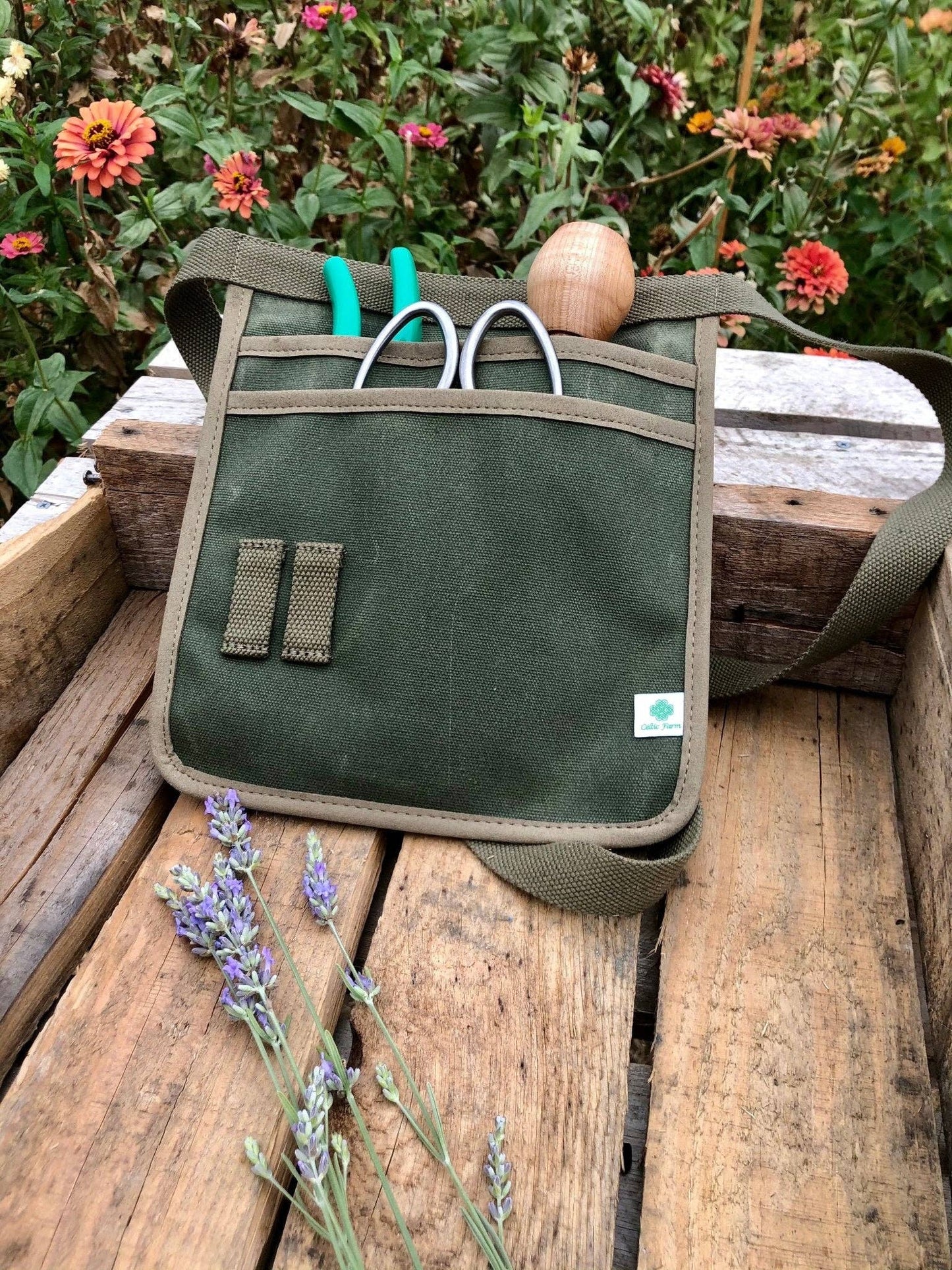 Celtic Farm LLC - Garden Tool Belt - Waxed Canvas for Gardening